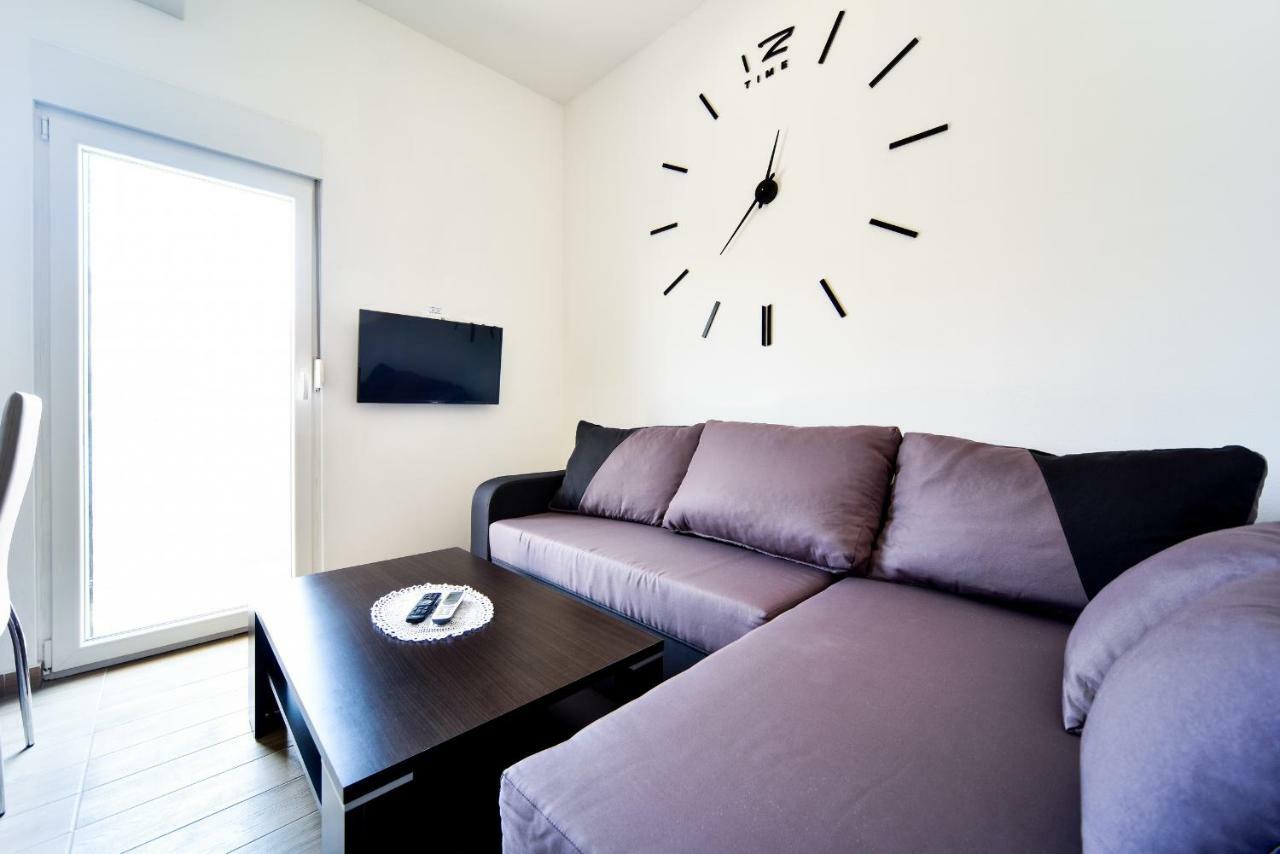 City Apartment 4You Zadar Exteriör bild