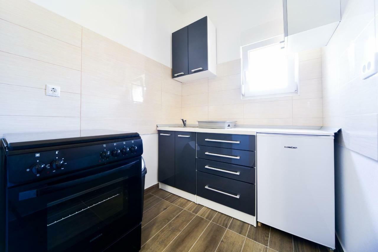 City Apartment 4You Zadar Exteriör bild